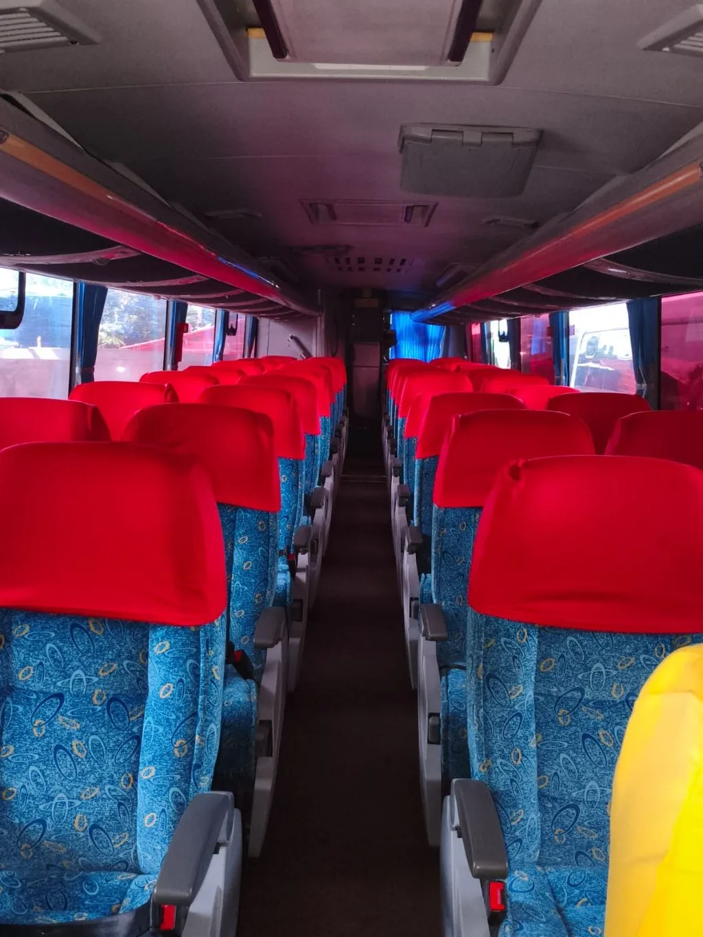 Ônibus Comil Campione HD Scania K400 2012 seminovo à venda, código 256 - foto 07