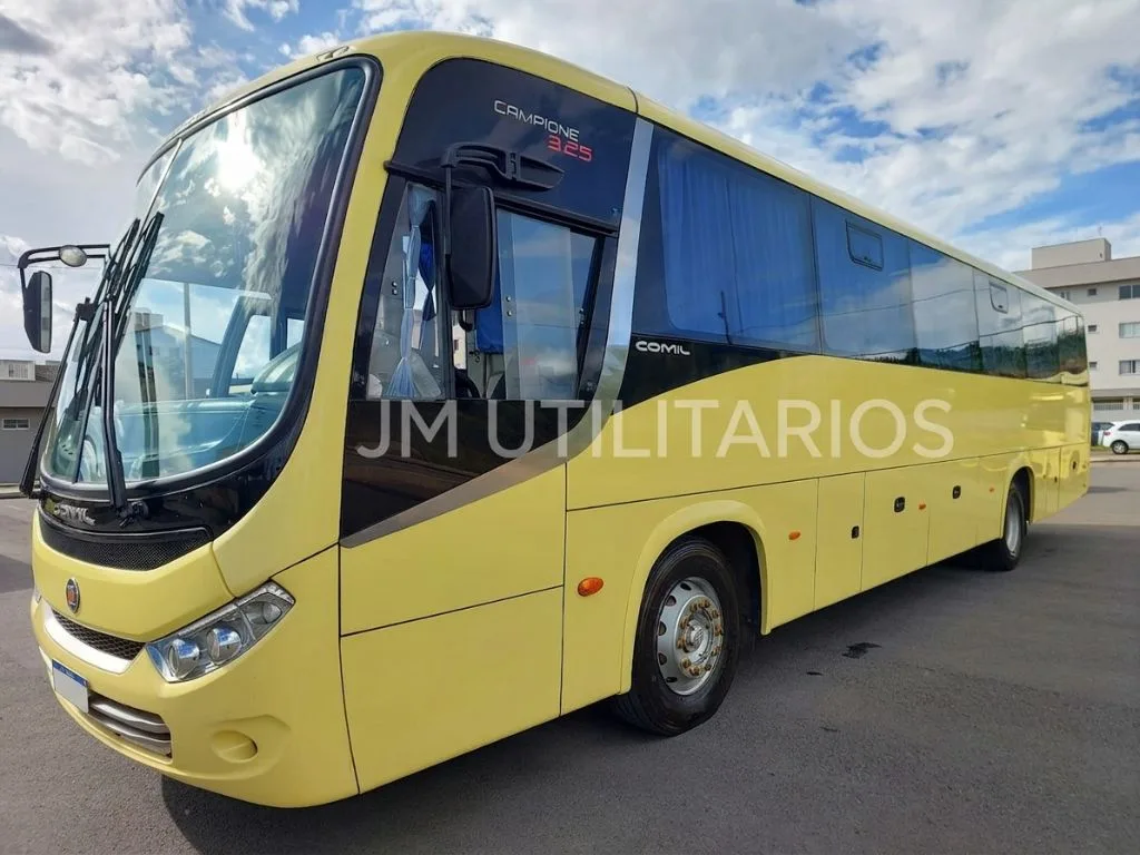 Ônibus Comil Campione 3.25 Volkswagen 17.230 2019 seminovo à venda, código 301 - foto 03