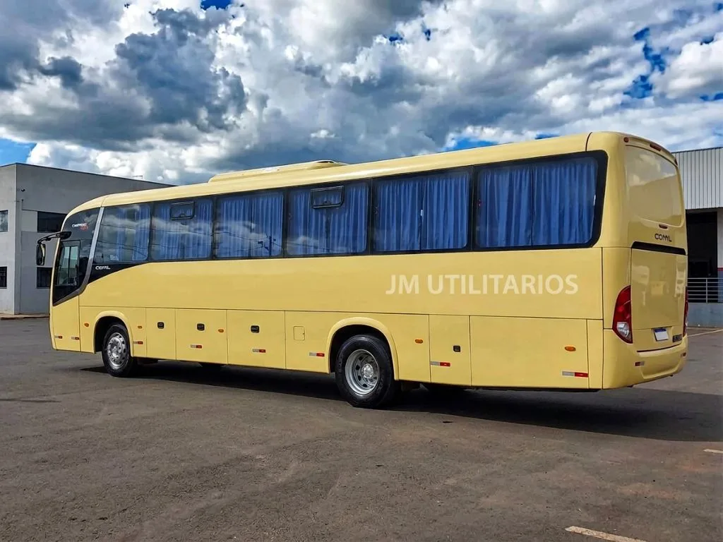 Ônibus Comil Campione 3.25 Volkswagen 17.230 2019 seminovo à venda, código 301 - foto 05