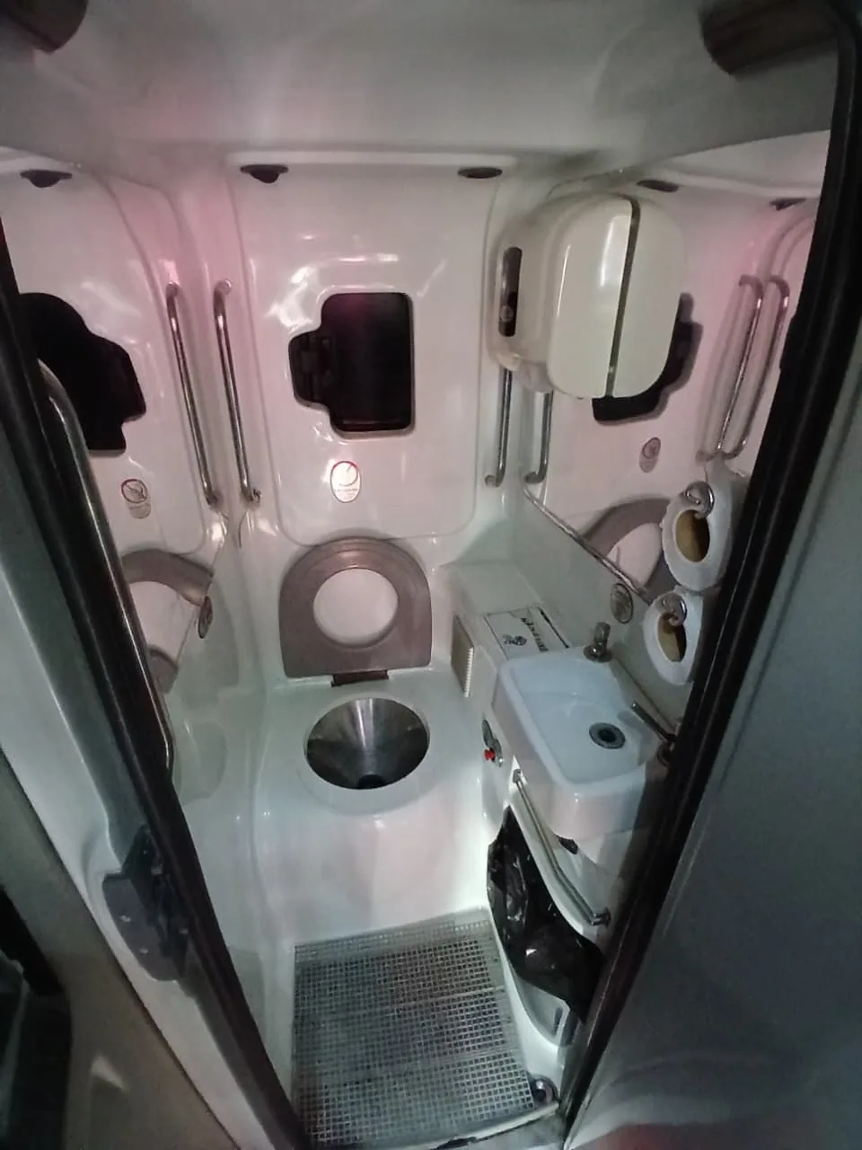 Ônibus Comil Invictus DD B450R 2019 seminovo à venda, código 554 - foto 09