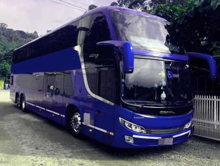 Ônibus Comil Invictus DD Volvo B420R 2022 seminovo à venda, código 267 - foto 01