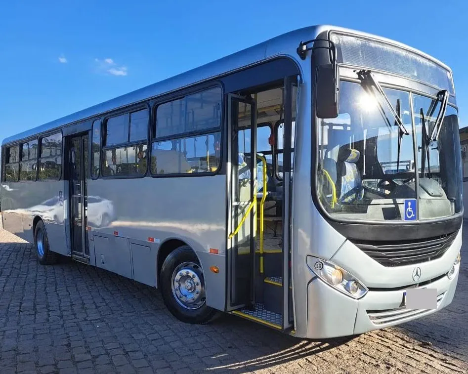 Ônibus Comil Onibus Svelto OF 1721 2015 seminovo à venda, código 308 - foto 01