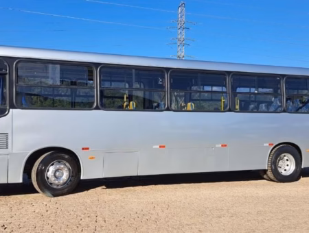 Ônibus Comil Onibus Svelto OF 1721 2015 seminovo à venda, código 308 - foto 04