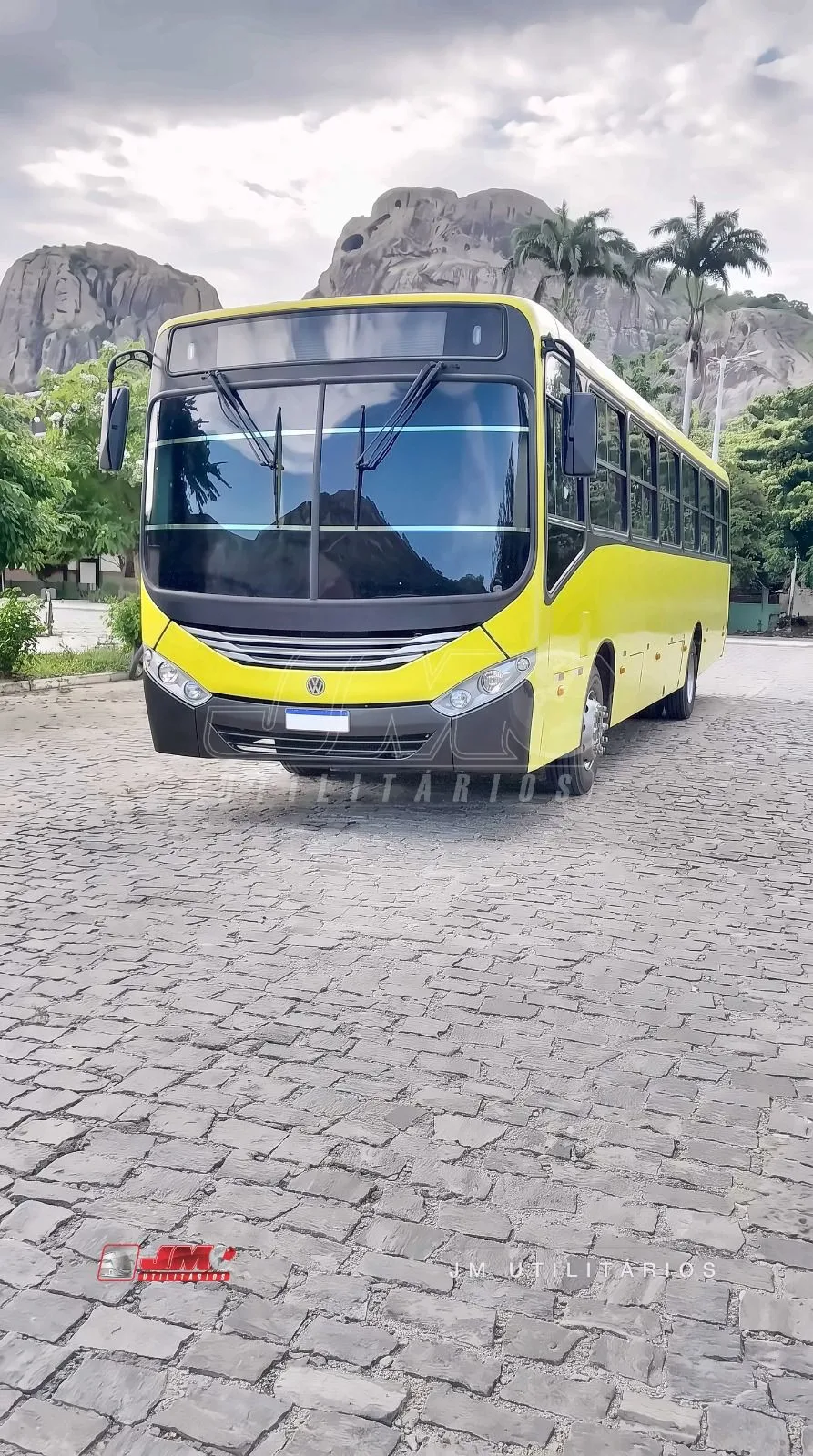 Ônibus Comil Onibus Svelto Volks 17.230 2013 seminovo à venda, código 287 - foto 02