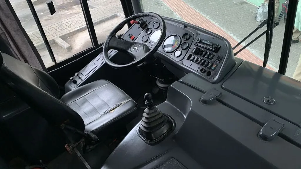 Ônibus Comil Onibus Versatile OF 1722 2012 seminovo à venda, código 805 - foto 03