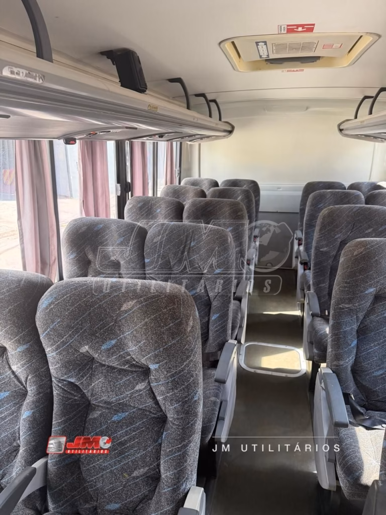 Ônibus Comil Onibus Versatille OF 1721 2016 seminovo à venda, código 354 - foto 09