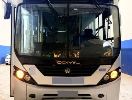 Ônibus Comil Svelto VW 15.190 padrão rural 2012 seminovo à venda, código 437 - foto 01