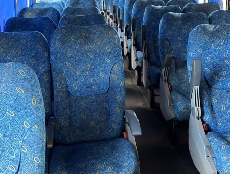 Ônibus Comil Versatile Gold VW 17.230 2015 seminovo à venda, código 813 - foto 04