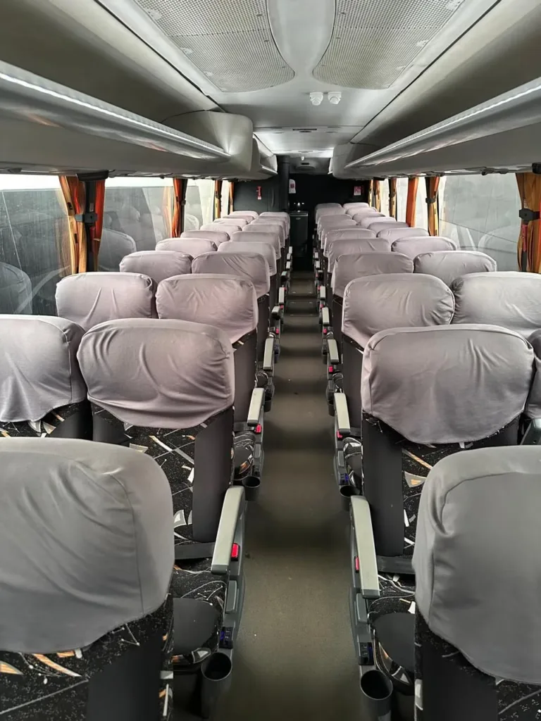 Ônibus Irizar i6 Rodoviario Traseiro M.benz 2013 seminovo à venda, código 298 - foto 07