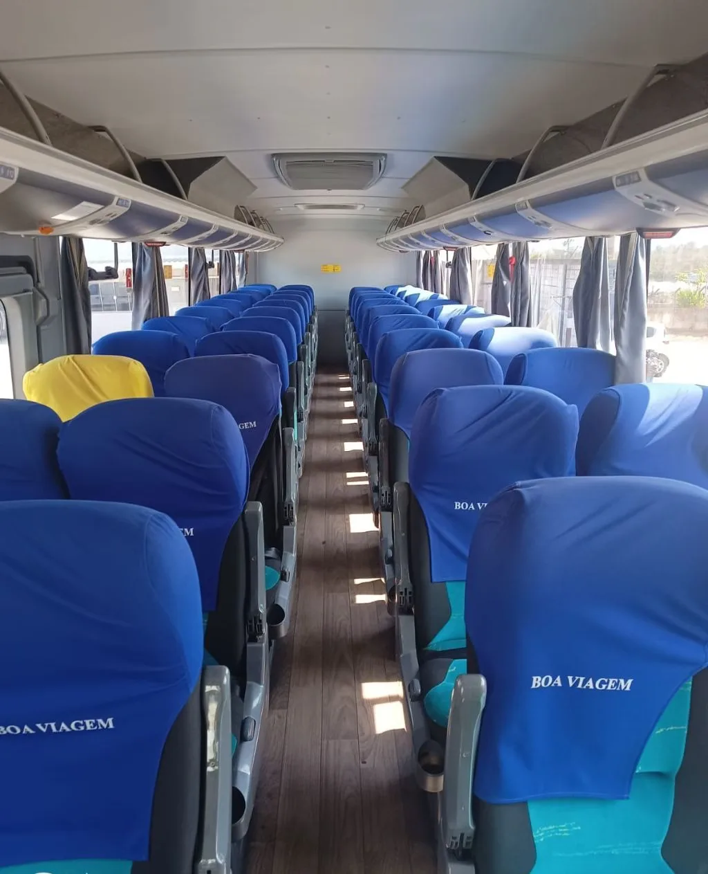 Ônibus Marcopolo Ideale 800 VW 17.230 Fretamento 2022 seminovo à venda, código 648 - foto 07