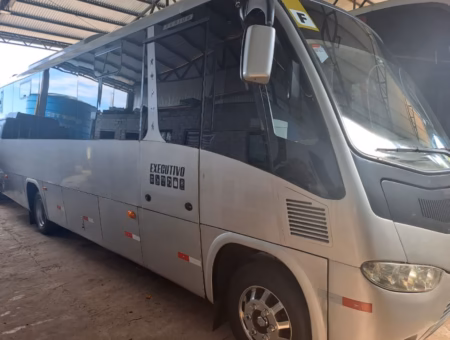 Ônibus Marcopolo Micro-ônibus Senior Mercedes LO 915 2010 seminovo à venda, código 350 - foto 01