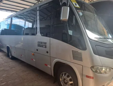 Ônibus Marcopolo Micro-ônibus Senior Mercedes LO 915 2010 seminovo à venda, código 350 - foto 01