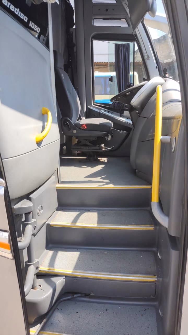 Ônibus MARCOPOLO PARADISO 1050 G7 VOLVO B9R JM 2011 seminovo à venda, código 1016 - foto 07