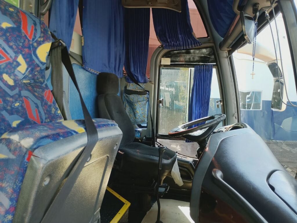 Ônibus Marcopolo Paradiso 1200 G6 O400 RSD leito 2003 seminovo à venda, código 808 - foto 05