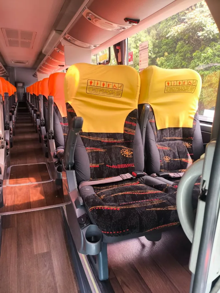 Ônibus Marcopolo Paradiso 1200 G7 K360 46 Lugares 2015 seminovo à venda, código 638 - foto 10