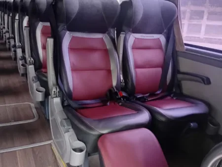 Ônibus Marcopolo Paradiso 1200 G8 Mercedes-Benz O500 RS 2020 seminovo à venda, código 910 - foto 04