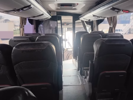 Ônibus Marcopolo Paradiso 1200 G8 Mercedes-Benz O500 RS 2020 seminovo à venda, código 910 - foto 05