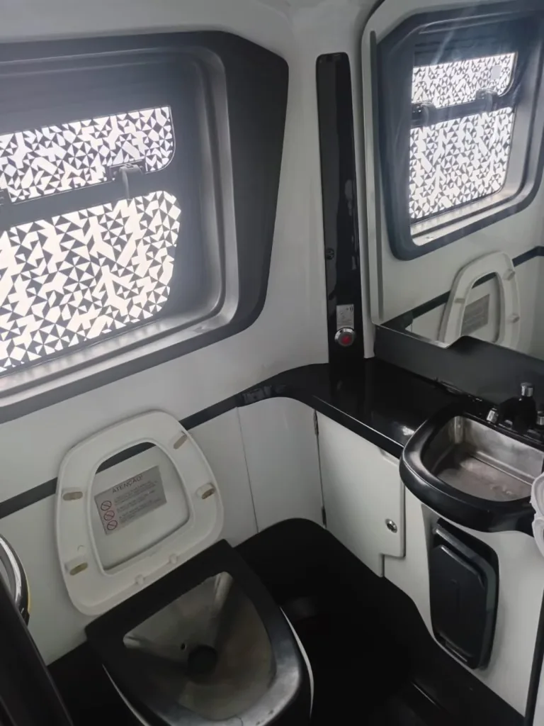 Ônibus Marcopolo Paradiso 1200 G8 Mercedes-Benz O500 RS 2020 seminovo à venda, código 910 - foto 09