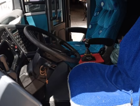 Ônibus Marcopolo Paradiso 1550 LD G6 K 380 2009 seminovo à venda, código 753 - foto 06
