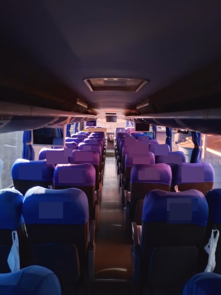Ônibus Marcopolo Paradiso 1600 LD G7 modelo trucado 2011 seminovo à venda, código 797 - foto 08