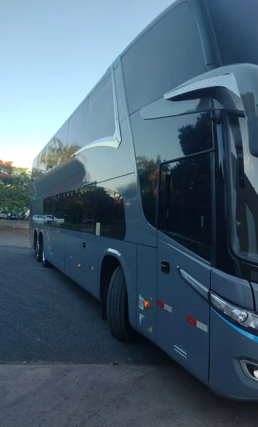 Ônibus Marcopolo Paradiso 1800 DD G7 O500 RSD Trucado 6x2 2015 seminovo à venda, código 571 - foto 03