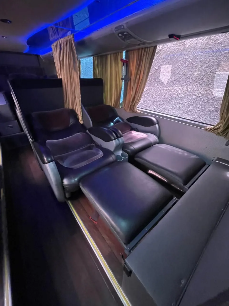 Ônibus Marcopolo Paradiso 1800 DD G7 O500 RSD Trucado 6x2 2015 seminovo à venda, código 571 - foto 05