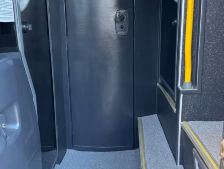 Ônibus Marcopolo Paradiso 1800 DD G7 Volvo B11R 2017 seminovo à venda, código 831 - foto 04