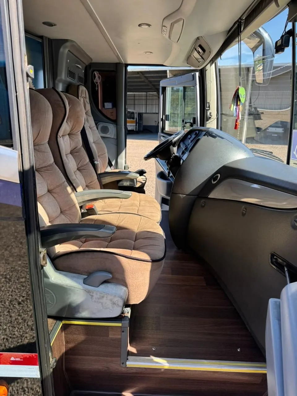 Ônibus Marcopolo Paradiso 1800 DD New G7 B450R 46 lugares 2019 seminovo à venda, código 183 - foto 03