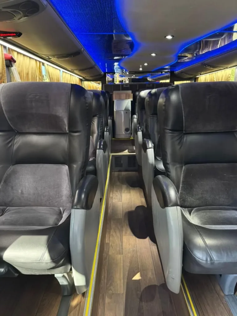 Ônibus Marcopolo Paradiso 1800 DD New G7 B450R 46 lugares 2019 seminovo à venda, código 183 - foto 04