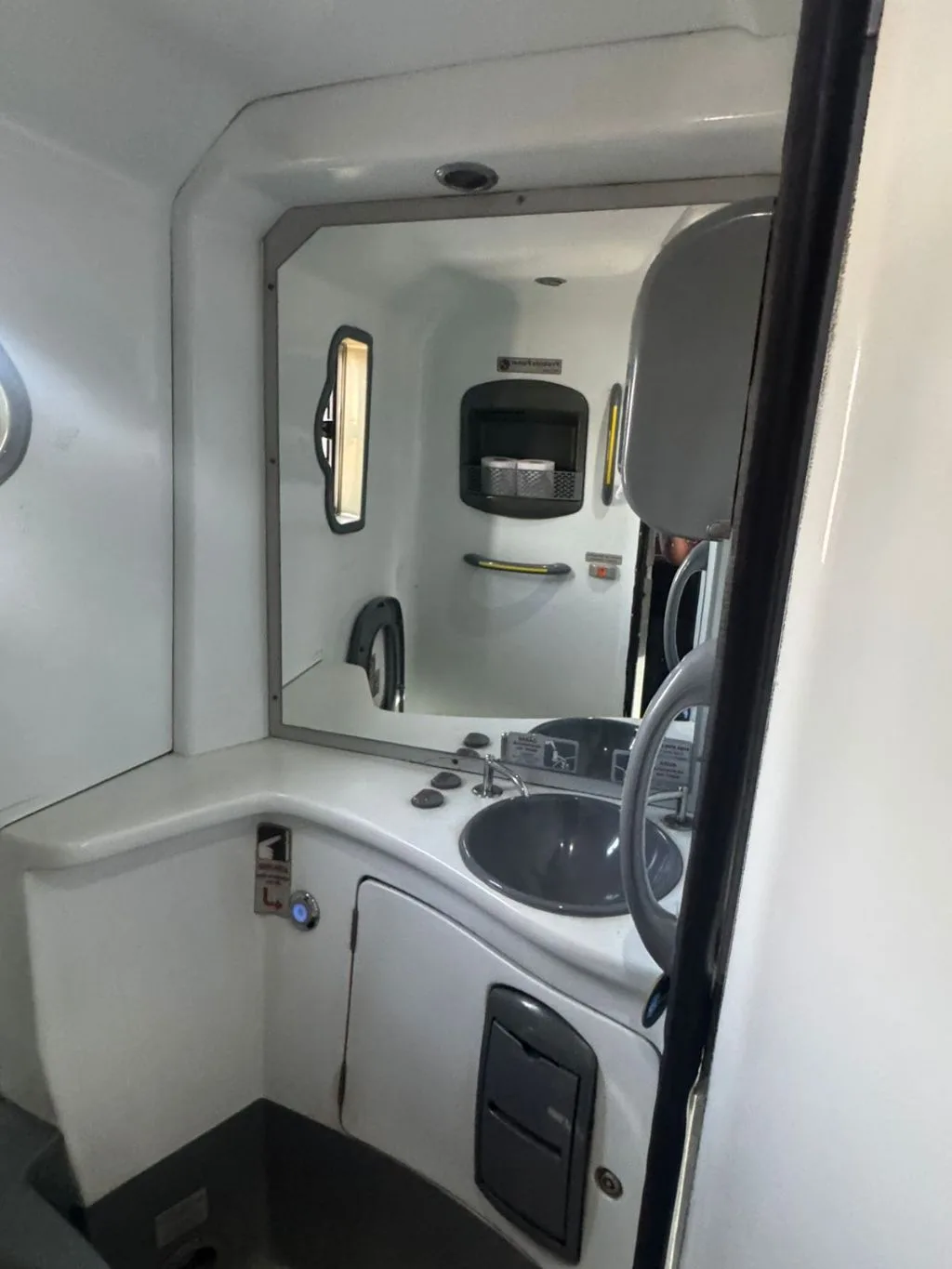 Ônibus Marcopolo Paradiso 1200 G7 Mercedes-Benz O500 RS 2020 seminovo à venda, código 393 - foto 09