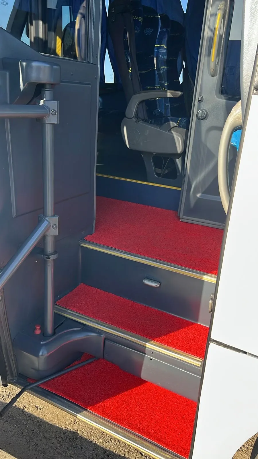 Ônibus Marcopolo Senior Agrale MA10 2015 seminovo à venda, código 663 - foto 05