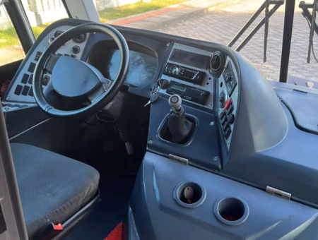 Ônibus Marcopolo Senior Agrale MA10 2015 seminovo à venda, código 663 - foto 06