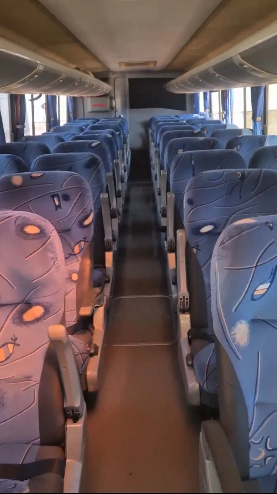 Ônibus Marcopolo Viaggio 900 G7 Scania F250 2010 seminovo à venda, código 339 - foto 05