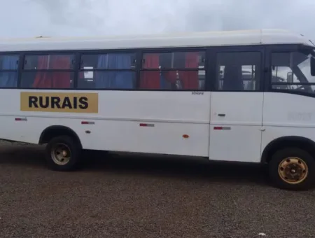 Ônibus Marcopolo Volare V8L Cummins 2015 seminovo à venda, código 748 - foto 02