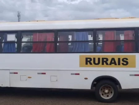 Ônibus Marcopolo Volare V8L Cummins 2015 seminovo à venda, código 748 - foto 03