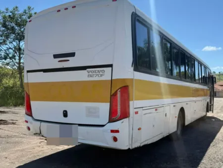 Ônibus Mascarello Onibus Roma 330 Volvo B270F 2015 seminovo à venda, código 412 - foto 04