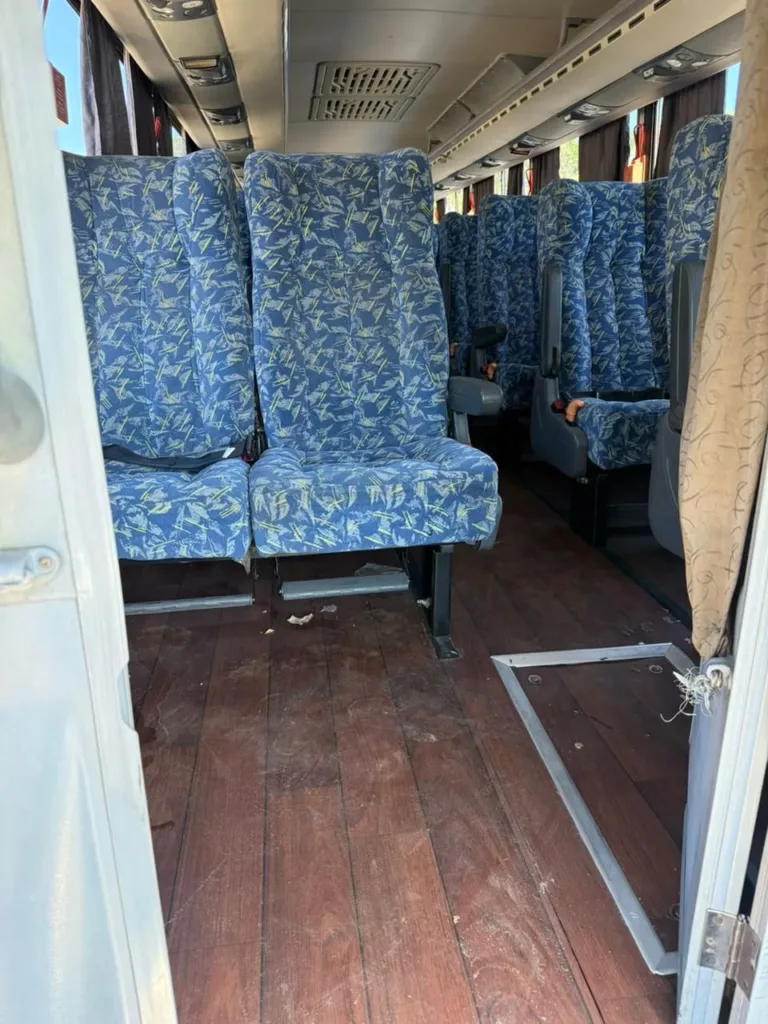 Ônibus Mascarello Onibus Roma 330 Volvo B270F 2015 seminovo à venda, código 412 - foto 07