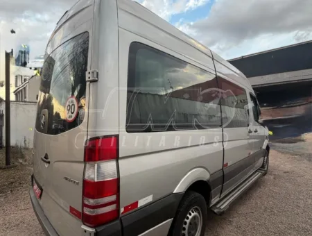 Van Mercedes-Benz Sprinter 415 CDI Teto Alto, 2017, COD.58 - foto 03