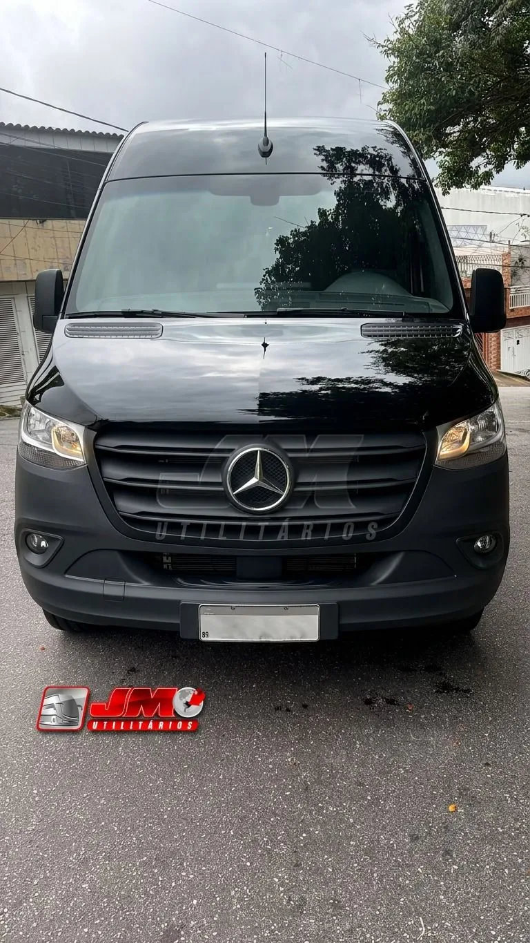 Ônibus Mercedes-Benz Sprinter 416 CDI Van Executiva Luxo 2022 seminovo à venda, código 217 - foto 03
