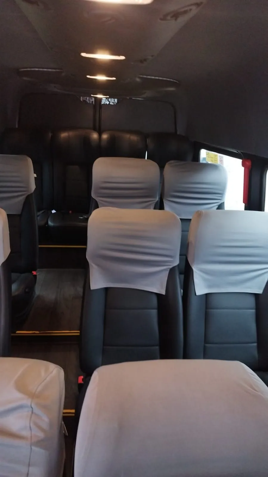 Ônibus Mercedes-Benz Sprinter 416 CDI Van Executiva Luxo 2022 seminovo à venda, código 217 - foto 07