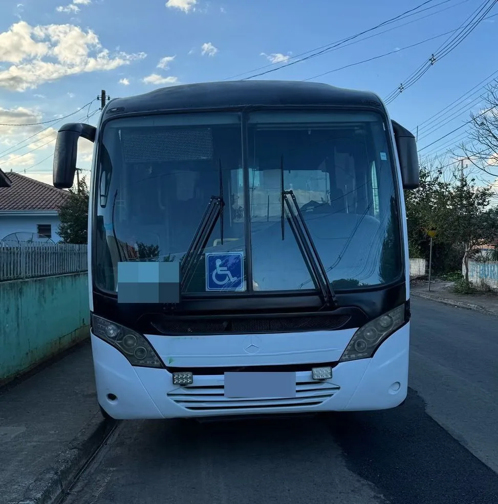 Ônibus Neobus New Road 340 OF 1721 2015 seminovo à venda, código 209 - foto 02