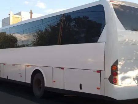 Ônibus Neobus New Road 340 OF 1721 2015 seminovo à venda, código 209 - foto 03