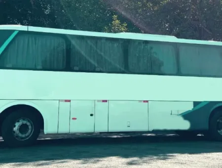 Ônibus Neobus Road R Mercedes-Benz OF 1721 2015 seminovo à venda, código 160 - foto 02