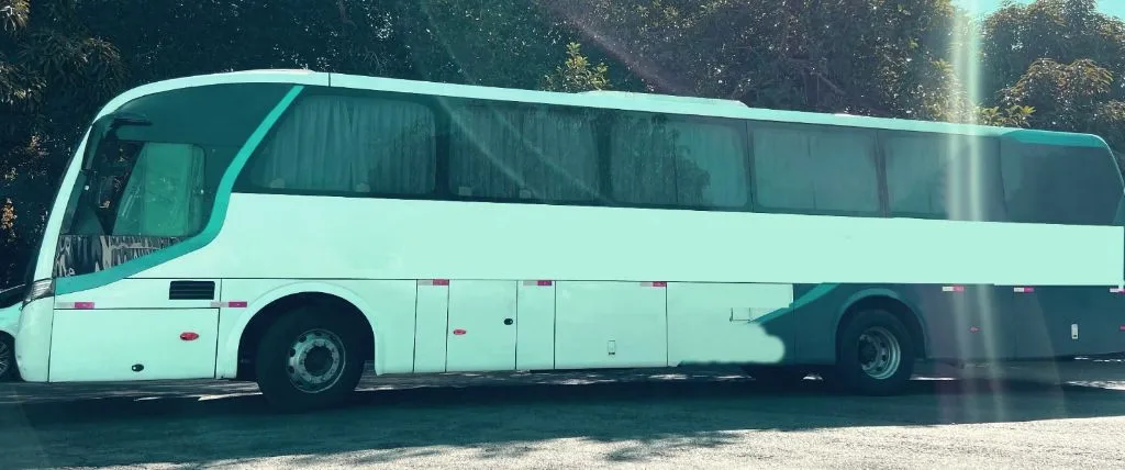 Ônibus Neobus Road R Mercedes-Benz OF 1721 2015 seminovo à venda, código 160 - foto 02