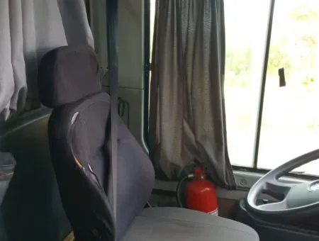 Ônibus Neobus Road R Mercedes-Benz OF 1721 2015 seminovo à venda, código 160 - foto 04