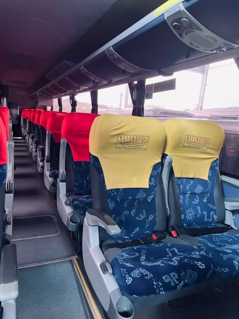 Ônibus PARADISO 1050 G7 VOLVO B7R EXECUTIVO 2012 seminovo à venda, código 193 - foto 04