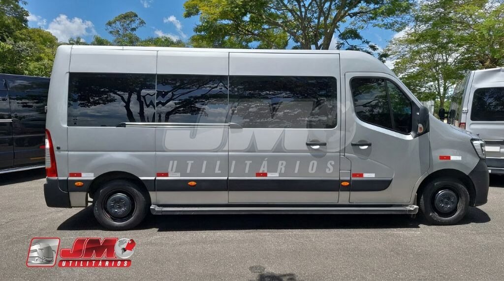 Ônibus Renault Master L3H2 2024 seminovo à venda, código 531 - foto 02