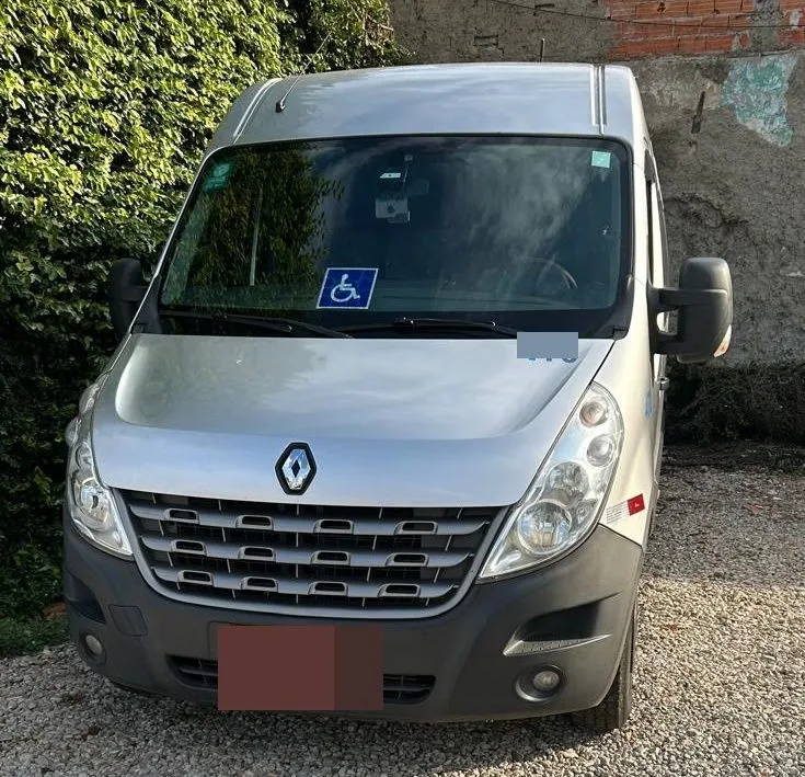 Ônibus RENAULT MASTER L3H2 COMPLETA JM 2019 seminovo à venda, código 168 - foto 01