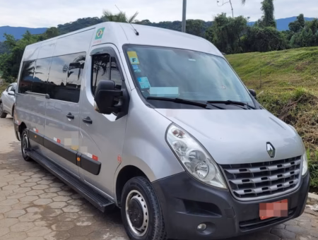 Ônibus Renault Master L3H2 Completo 2019 seminovo à venda, código 228 - foto 01