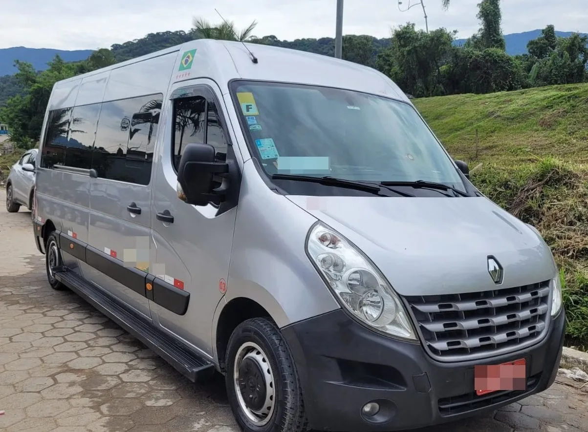 Ônibus Renault Master L3H2 Completo 2019 seminovo à venda, código 228 - foto 01